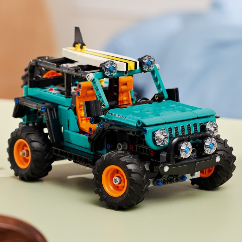 LEGO Technic SUV Jeep Wrangler Rubicon (42227) 7