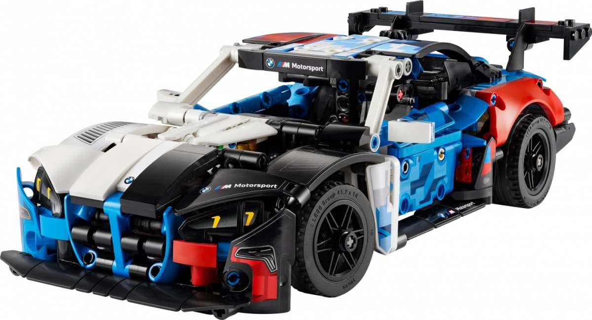 LEGO Technic BMW M4 GT3 EVO dirkalnik (42226) 8