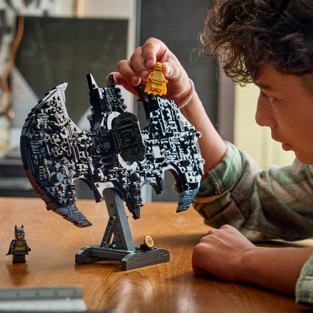 LEGO DC Batman: Logotip Batmana (76330) 6