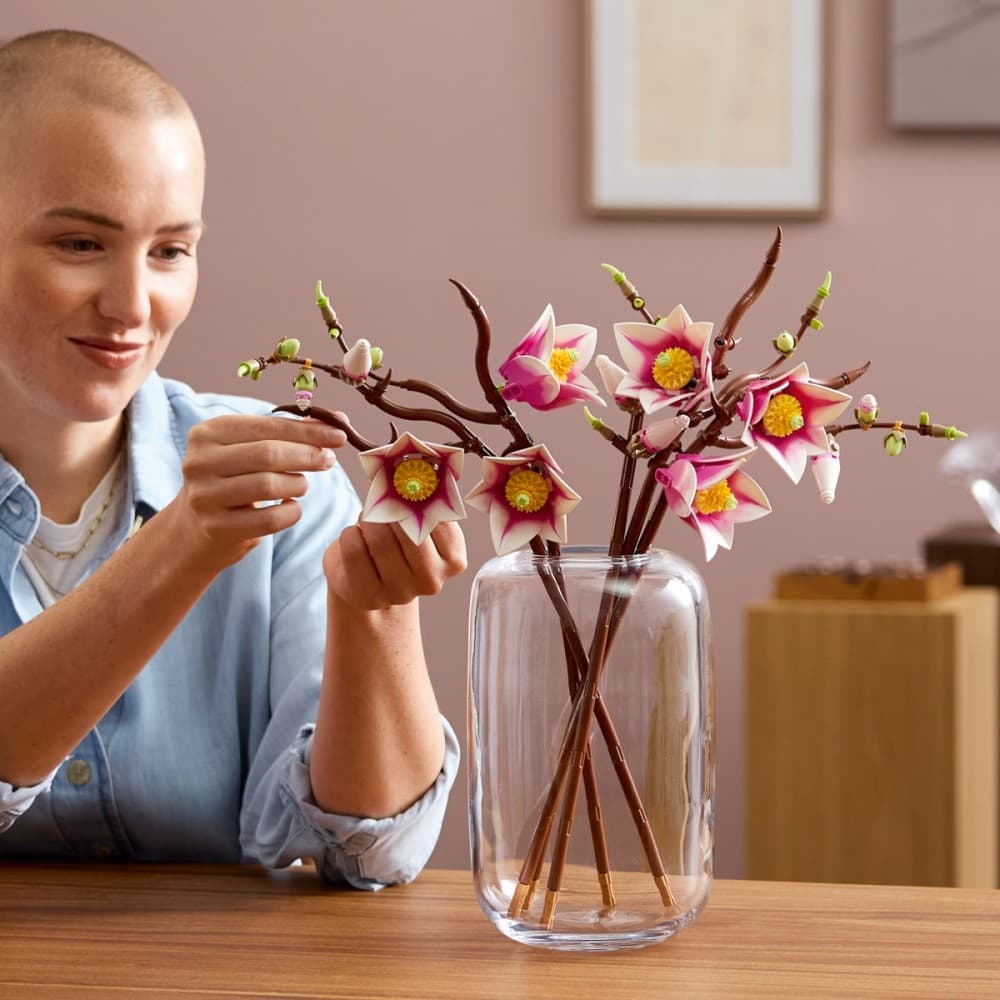LEGO Botanicals Veje magnolije (11510) 6