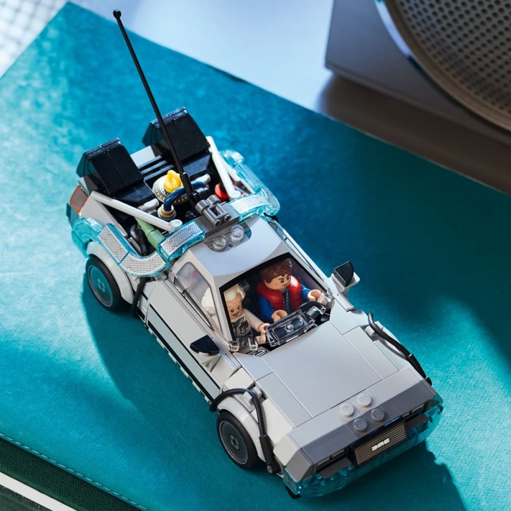 LEGO Speed Champions DeLorean - časovni stroj 77256 4