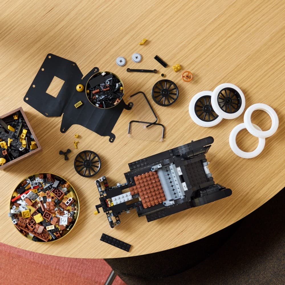 LEGO Icons Ford Model T 11376 - replika ikoničnega avtomobila 5
