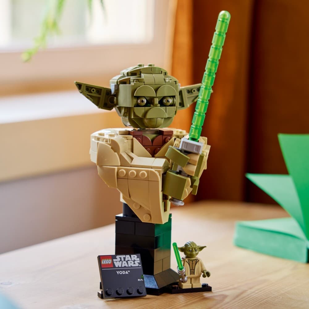 LEGO Star Wars 75438 Poprsje Yoda 8