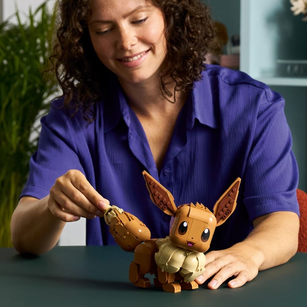 LEGO Pokemon 72151 Eevee - sestavljiva figura 4