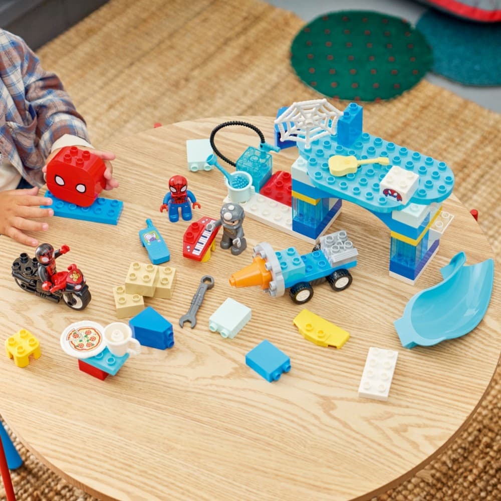 LEGO DUPLO Disney Marvel Pajkova skrivališče (10464) 5