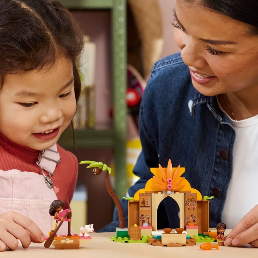 LEGO Disney Vaiana Koča in čoln 43282 7
