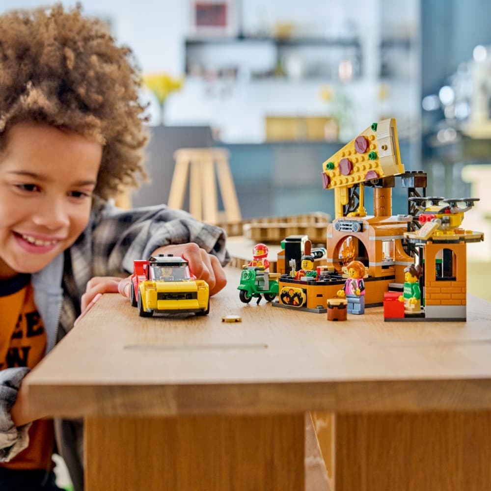 LEGO City Dostava pice s vozili 60496 7