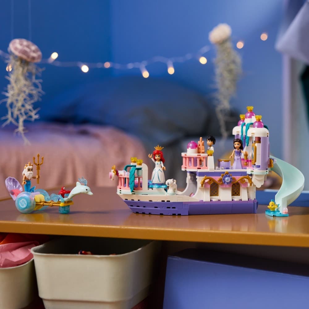 LEGO Disney 43299 Arielkina kraljevska ladja 6