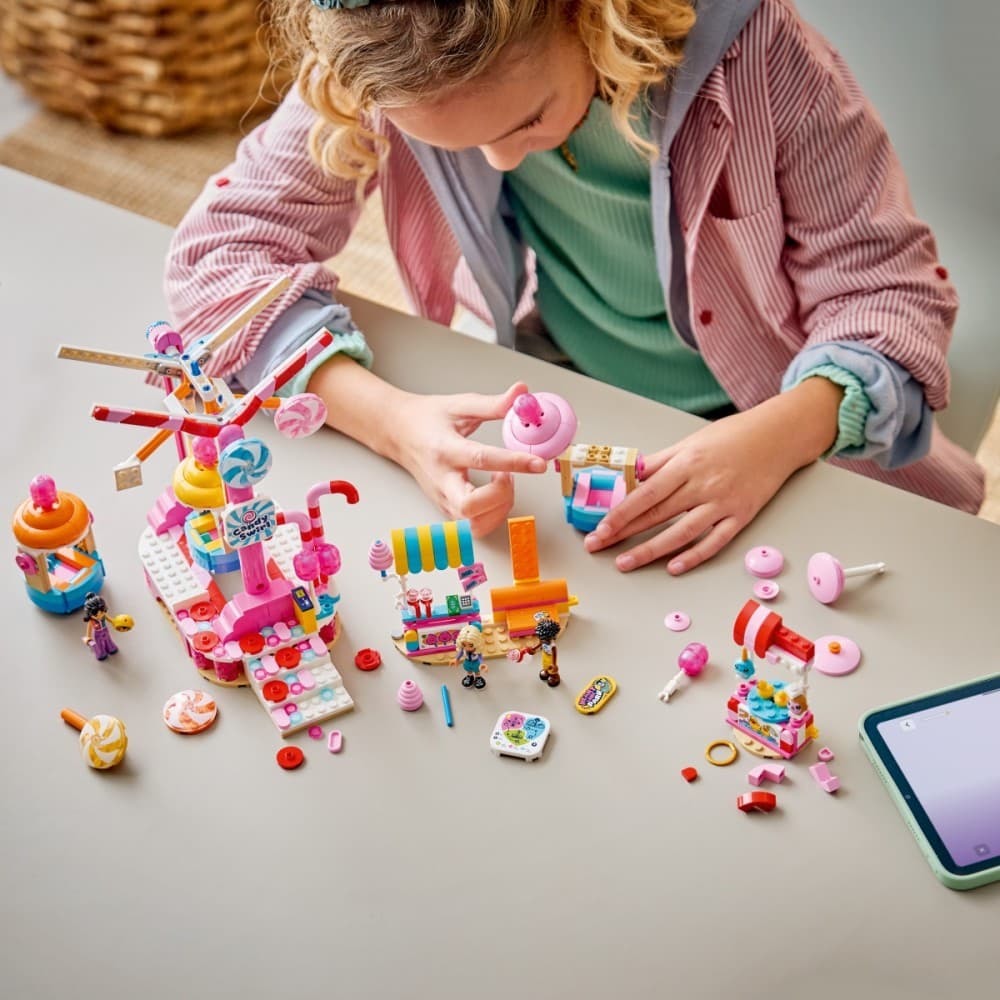 LEGO Friends 42700 Vrtiljak s piškoti 6