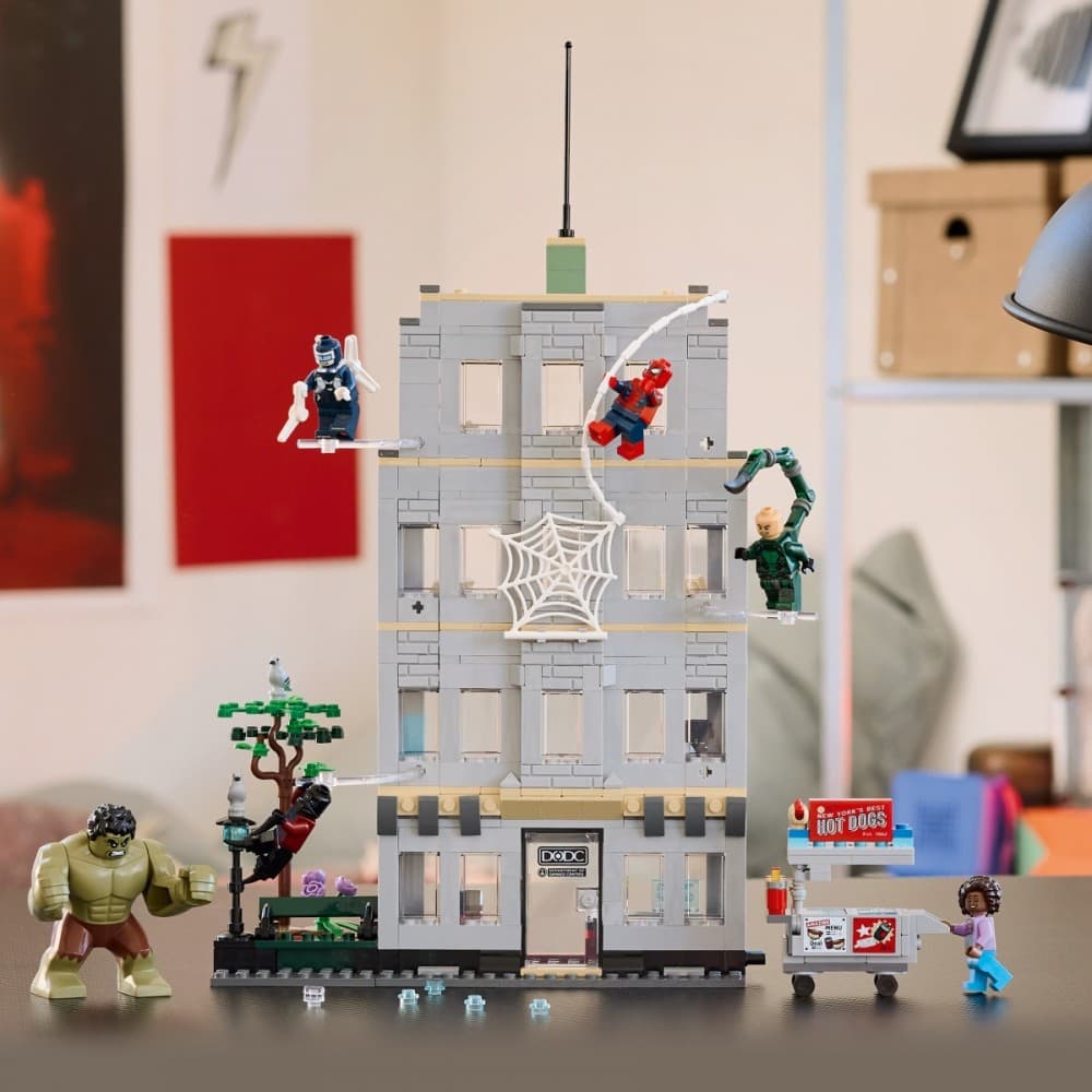 LEGO Marvel Super Heroes 76350 Epicol dvoboj: Spider-Man proti Hulku 6