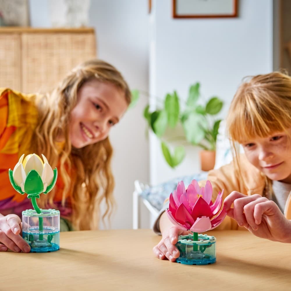 LEGO Botanicals 11511 Vodne lilije 3