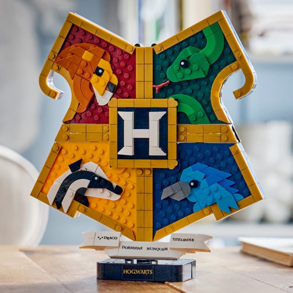 LEGO Harry Potter Grb Hogwartsa 76462 - zbirateljski okras 6