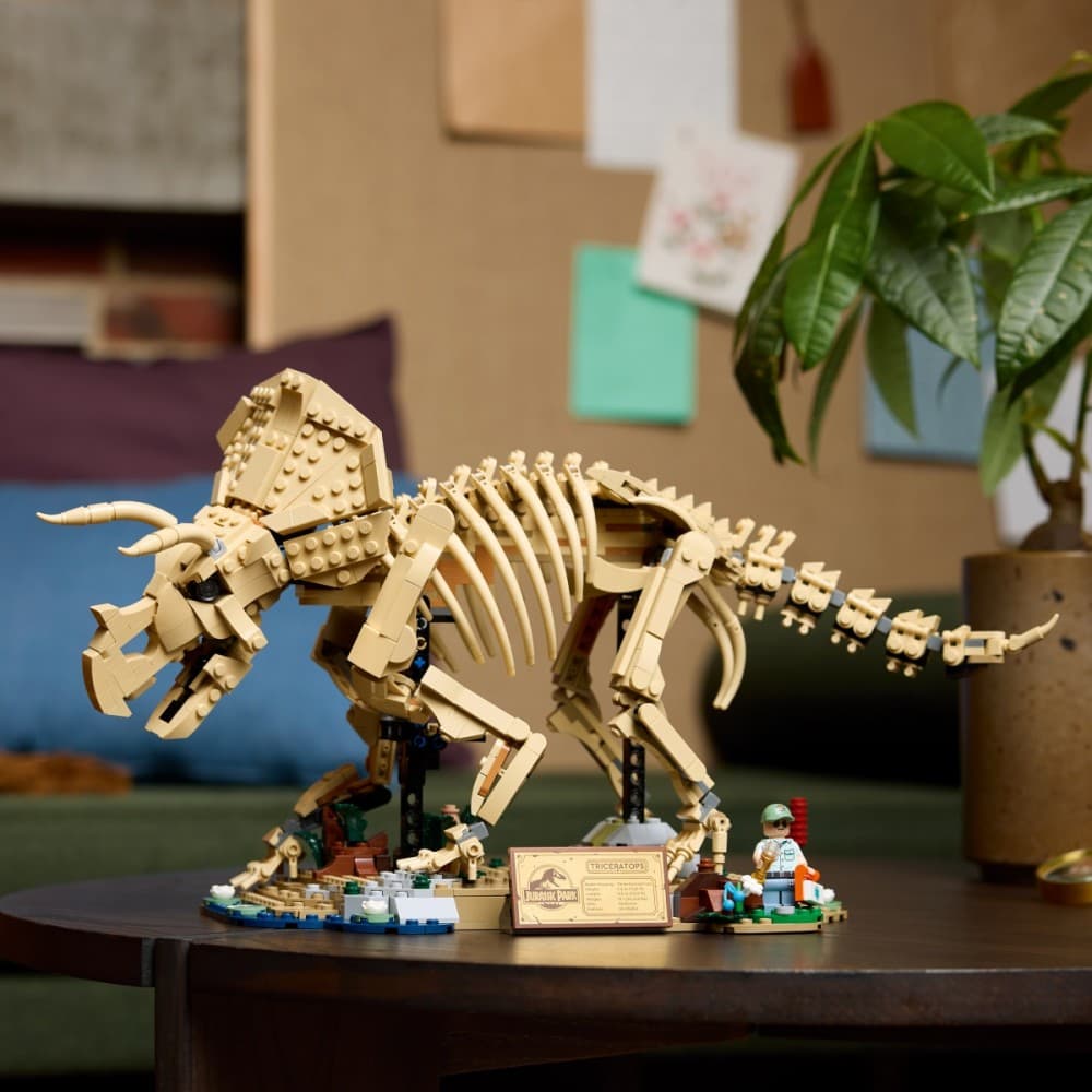 LEGO Jurassic World 77985 – Triceratopsov okostnjak 6