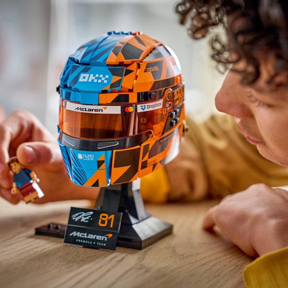 LEGO Editions 43017 Kask Oscar Piastri McLaren 6