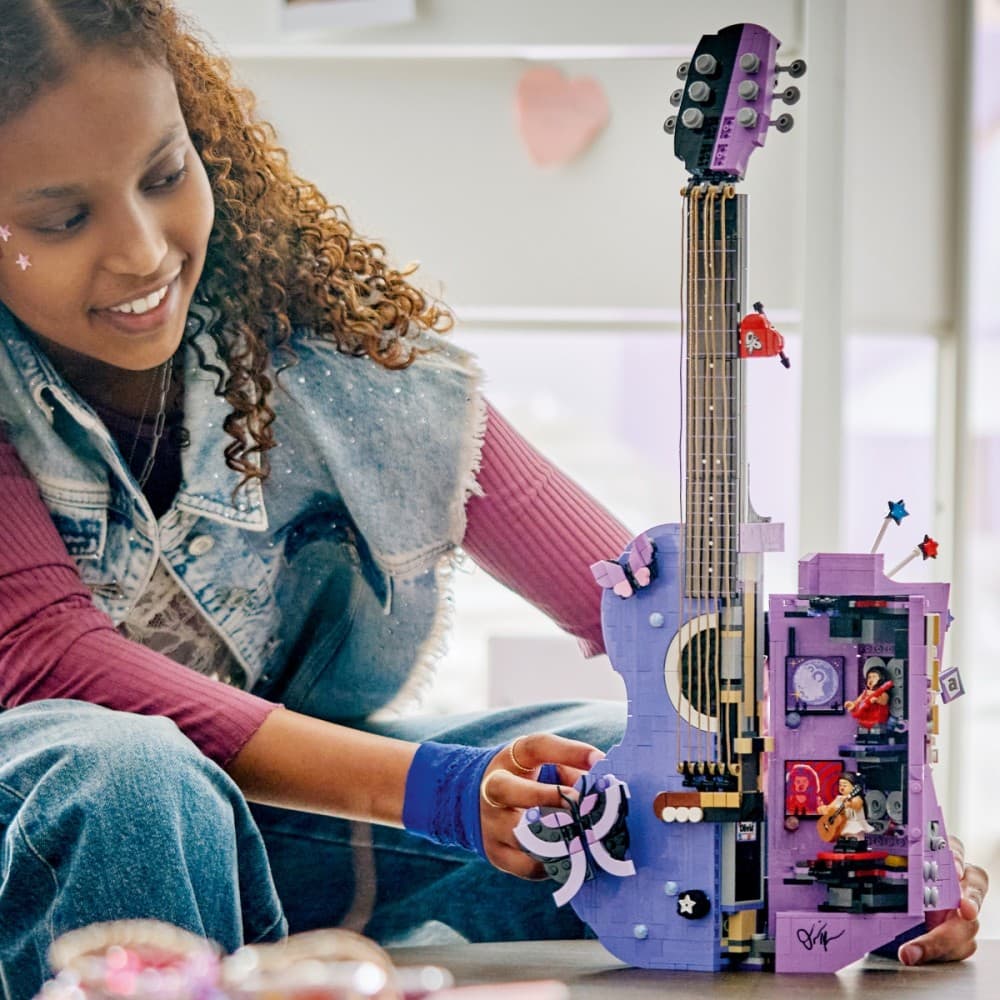 LEGO Editions Music Olivijina dvojna kitara, 43031 7
