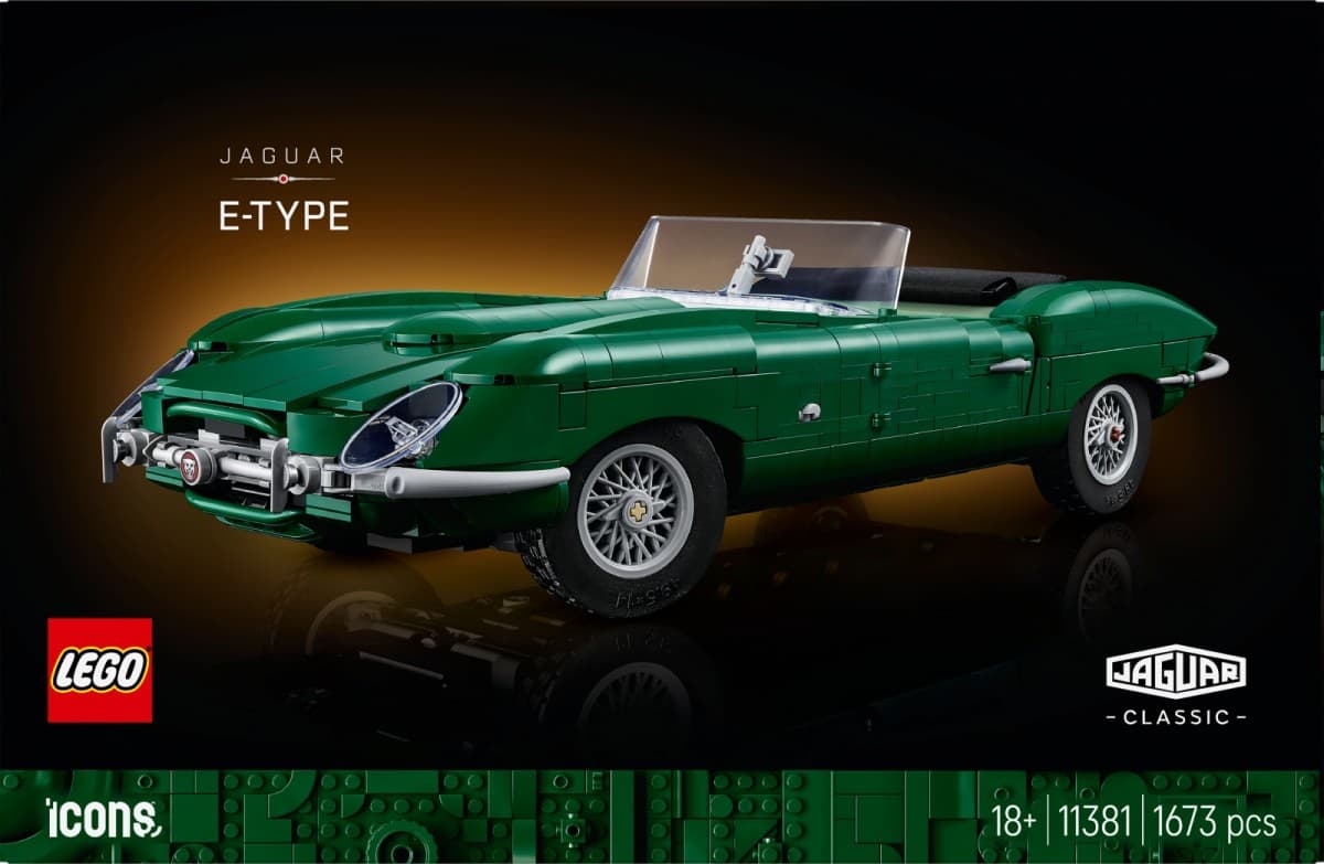 LEGO Icons Jaguar E-Type, 11381 3