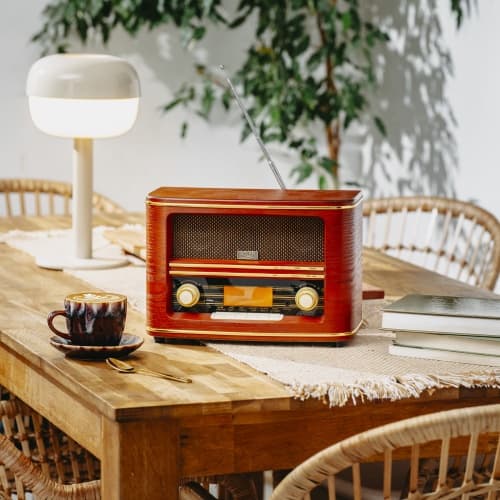 ADLER Retro radio z Bluetooth, AM/FM, USB, SD, les 4