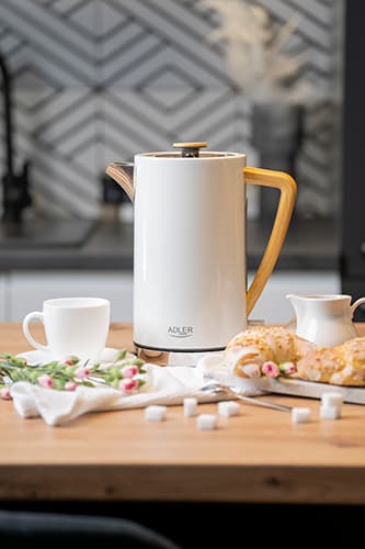 ADLER grelnik vode AD 1347, 1,7L, bel, strix 8
