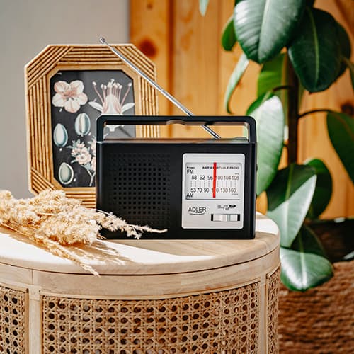 ADLER AD 1909 AM/FM radio z anteno 8