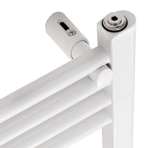 ADLER Električni kopalniški grelnik LED 7824 (5-6m²) 5