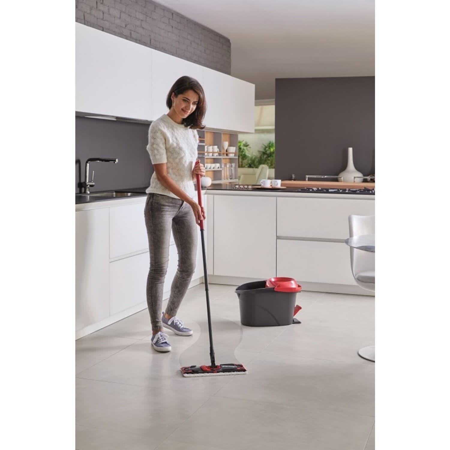 Komplet ploskega mopa Vileda Ultramat Turbo z vedrom 5