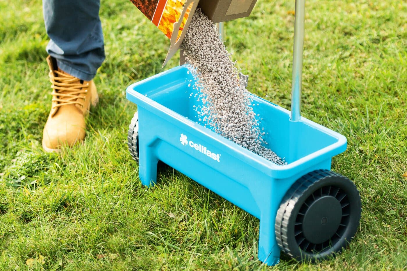 Univerzalni sejalnik CELLFAST 12L 4