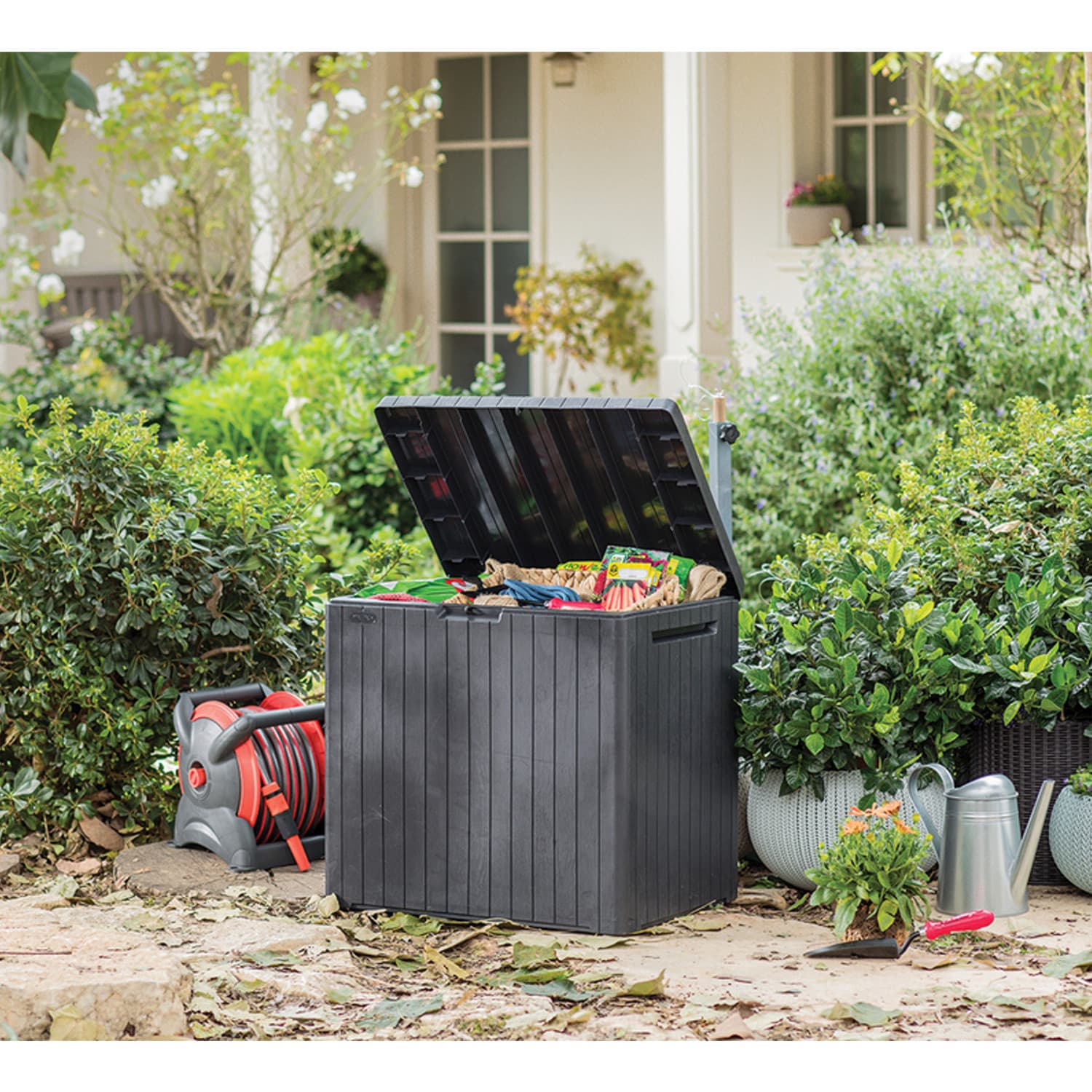 Vrtna omarica Keter City Storage Box 113L, rjava 2