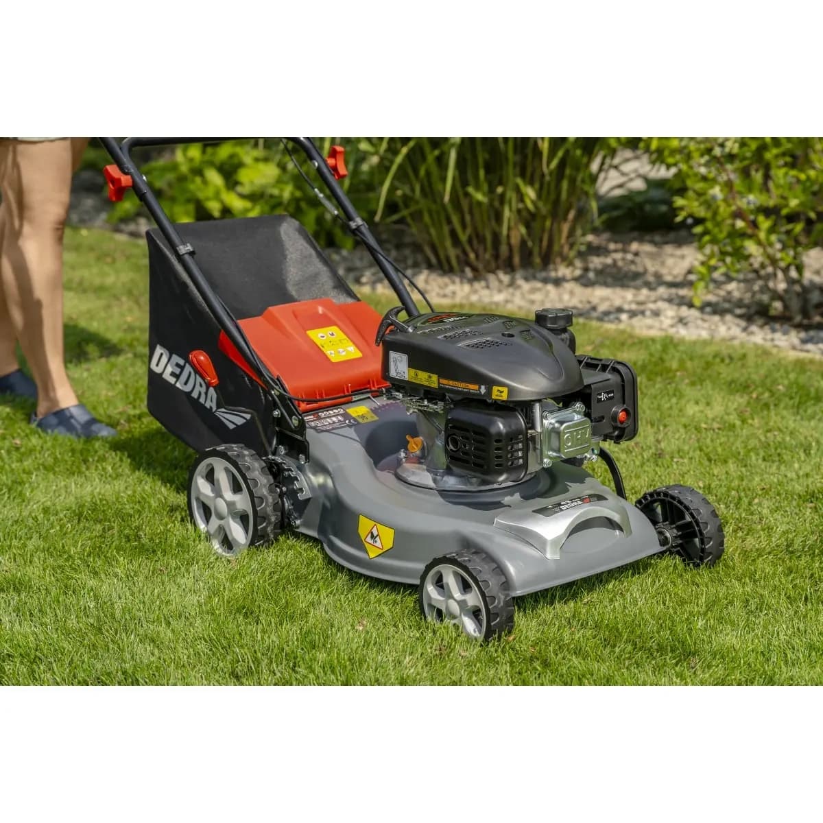 Dedra bencinska kosilnica s pogonom 2.4kW, 139cc, 43cm 8