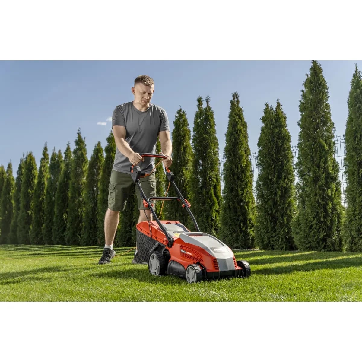 DEDRA KOSILNICA ELEKTRIČNA 36CM, 1600W 2