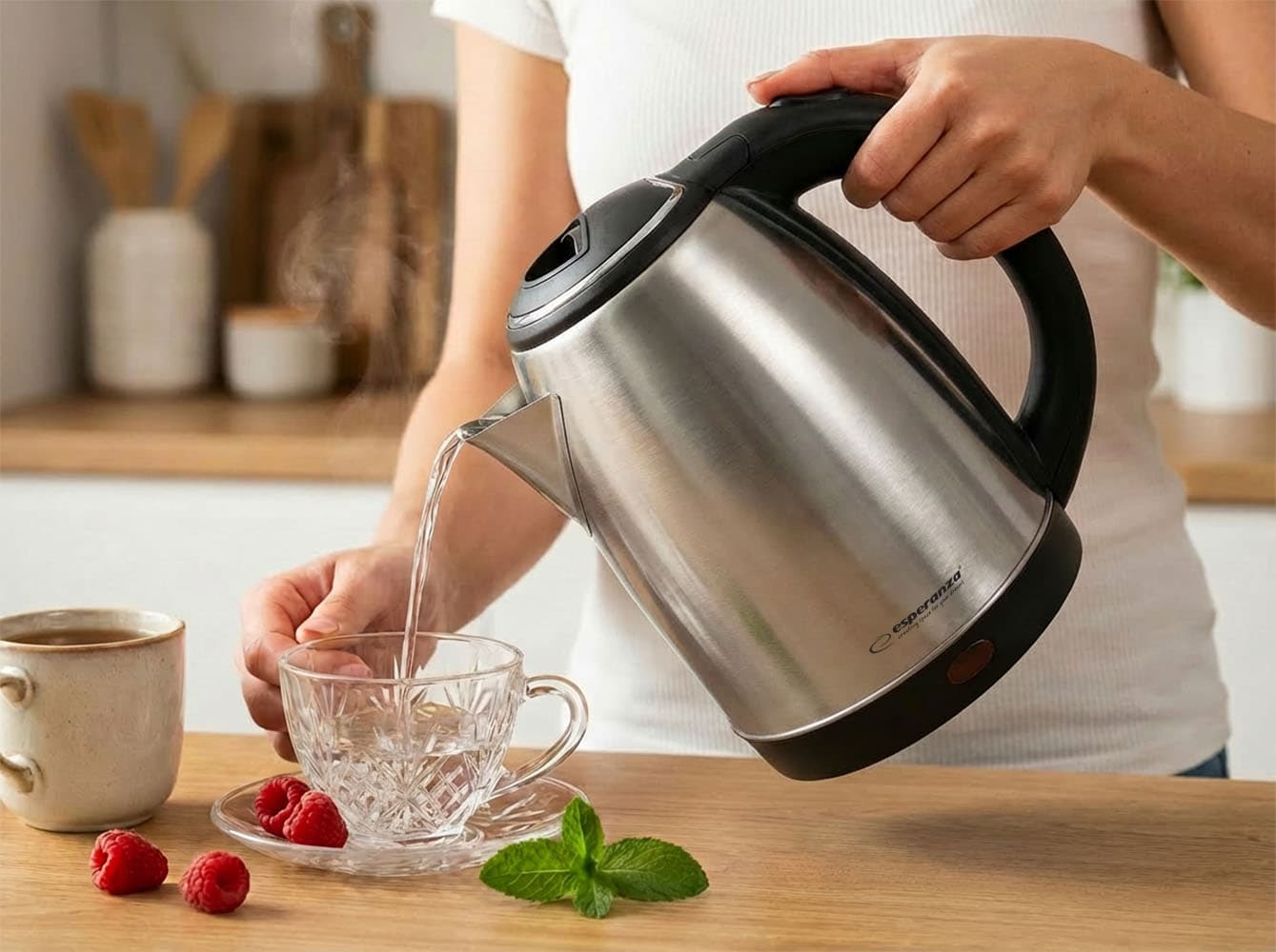 Električni kuhalnik vode Esperanza TUGELA EKK104X, 1.8 L, inox 4