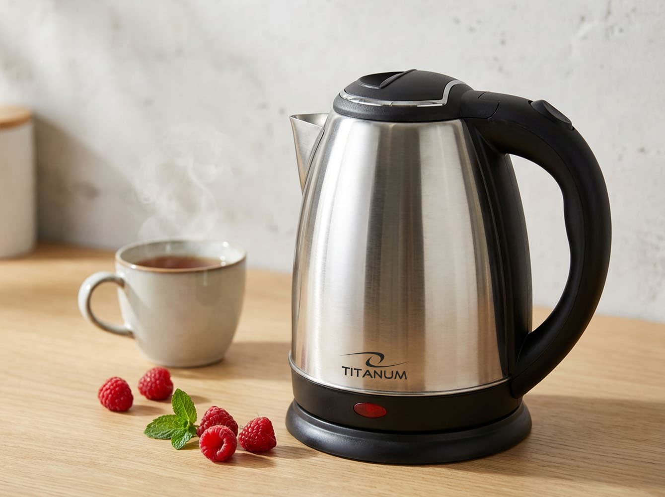 Električni kuhalnik vode Titanum RORAIMA TKK102S, 1.8 L, srebrn 7