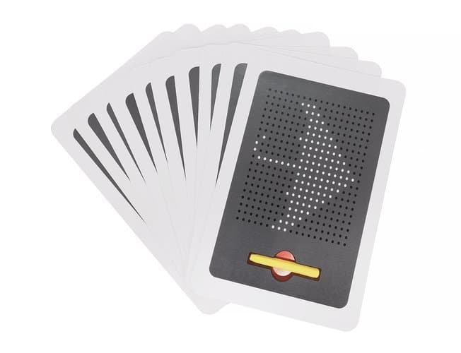 KRUZZEL magnetna tabla za risanje 380 lukenj s kroglicami in pisalom 8