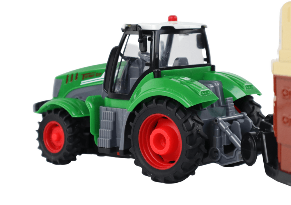 Traktor na daljinsko vodenje RC s prikolico, merilo 1:24 3