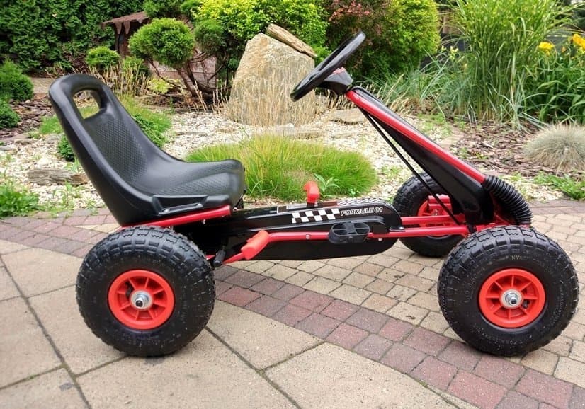 Rdeč gokart A-15 s pnevmatikami 6