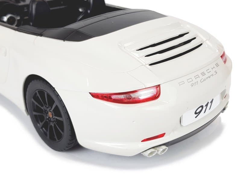 RASTAR Daljinsko vodeno vozilo Porsche 911 Carrera S, belo, 1:12 7