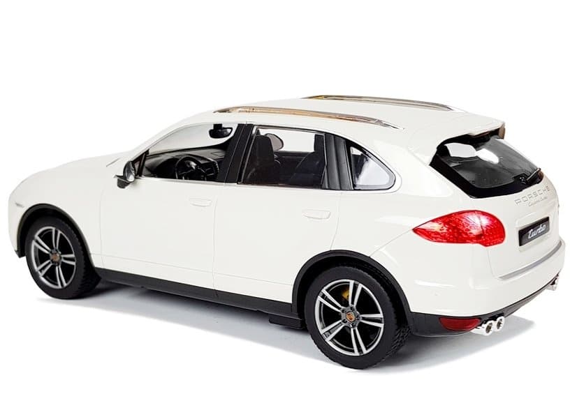 Rastar RC Porsche Cayenne, bel, 1:14 - avto na daljinsko upravljanje 4