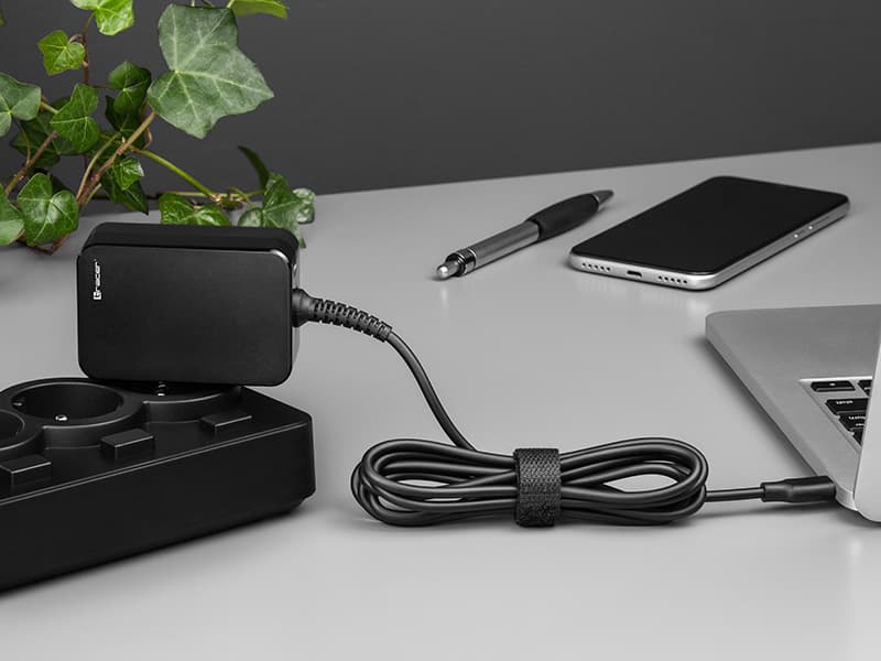 TRACER Prime 65W USB-C napajalnik za prenosnik 4