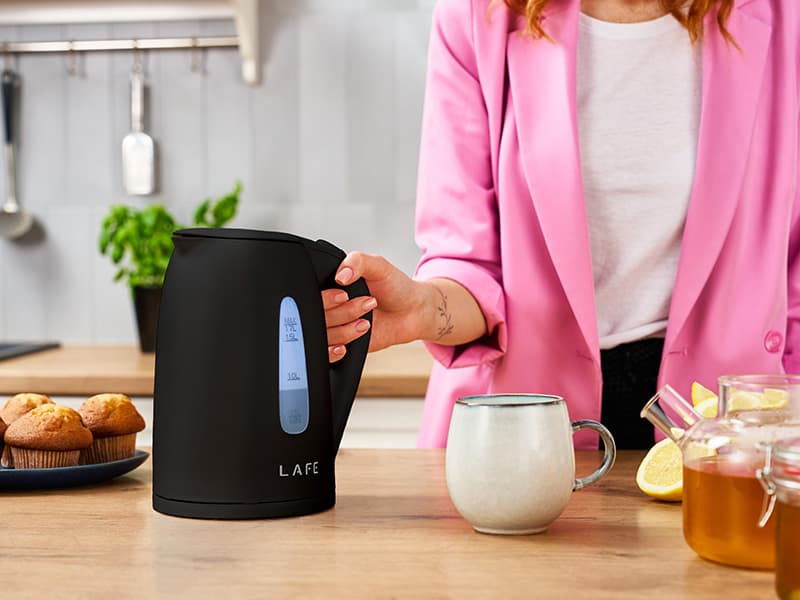 LAFE Essential Black Električni kuhalnik vode, 1,7l, 2200W 7