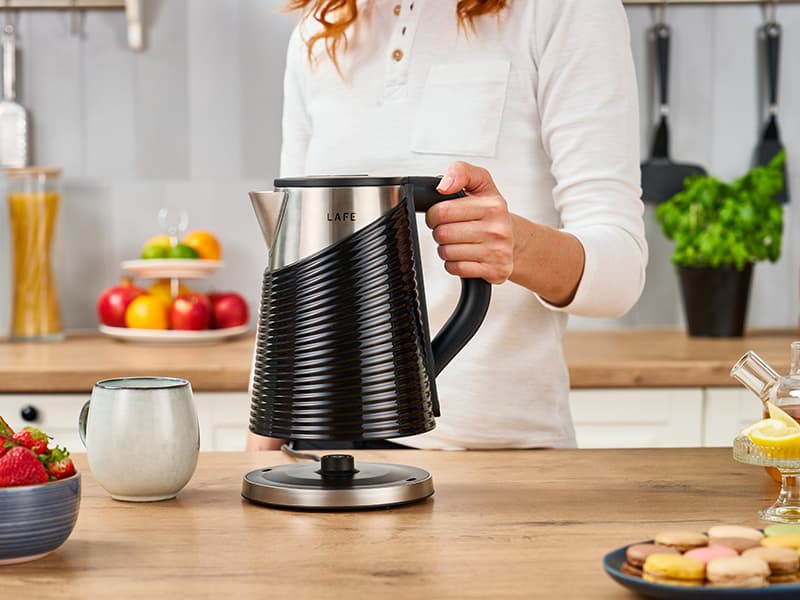 Električni kuhalnik LAFE Elegant Black, 1.8L 8