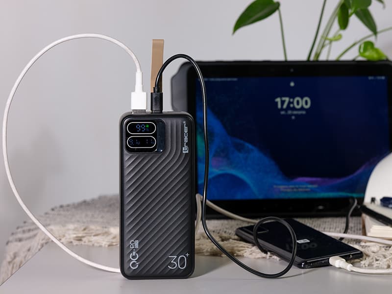 TRACER Power bank Blaze 30000mAh, 65W, črn 2