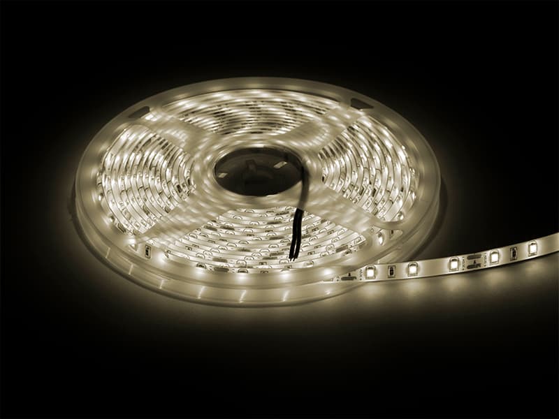 LED trak Blow 2835, 5m, 300 LED, toplo bel, vodoodporen