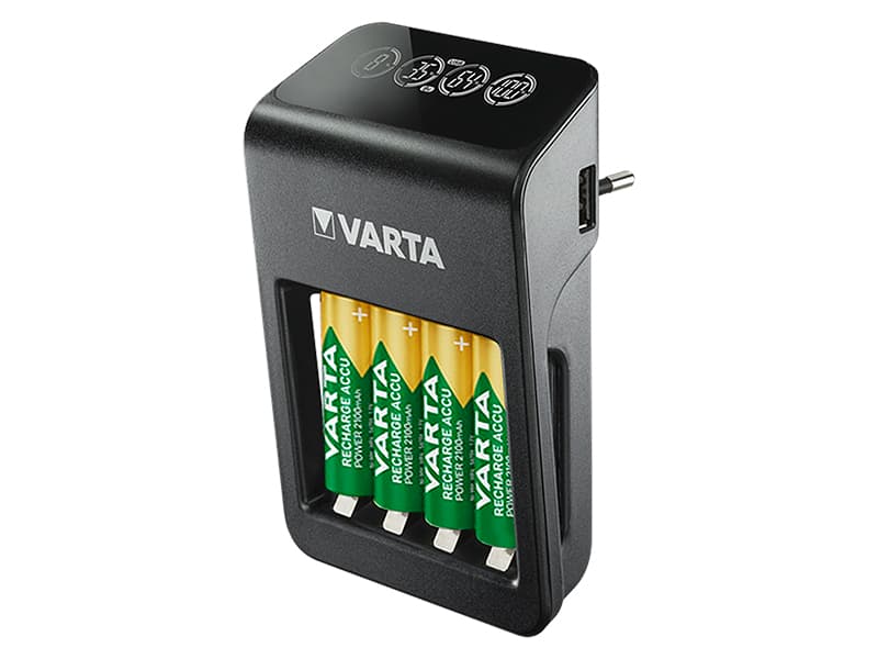Varta LCD polnilnik Plug+ z 4x AA 2100mAh baterijami 2