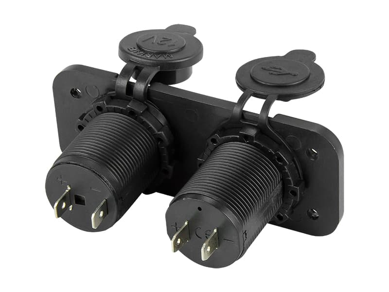 Avtomobilska vtičnica za vžigalnik z 2x USB, s pokrovom 2