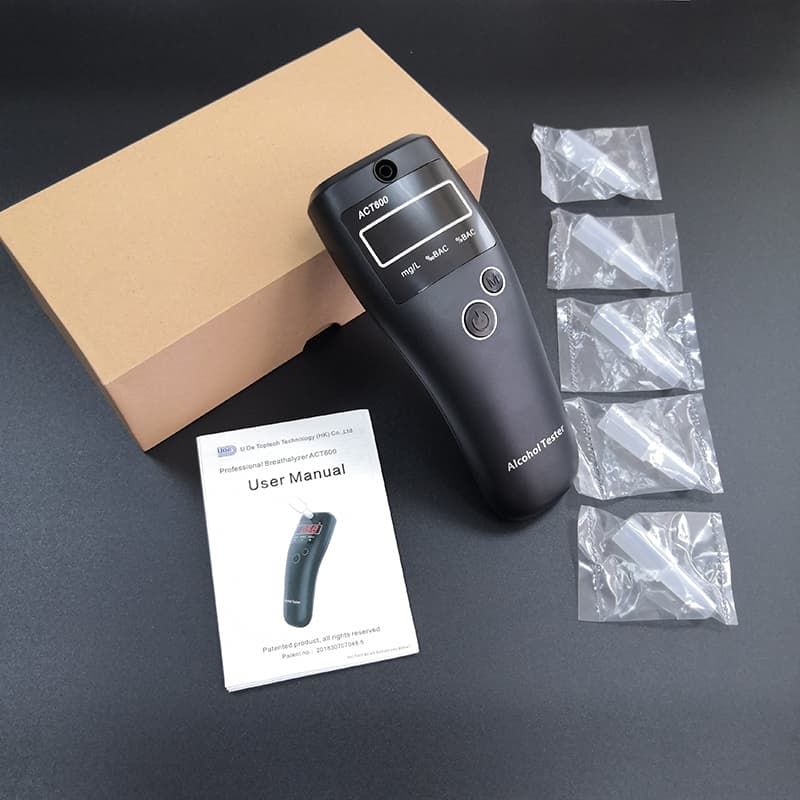 RTO Digitalni alkotester/breathalyzer z nadomestnimi ustniki 4