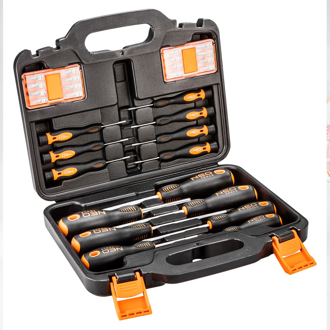 Set izvijačev in nastavkov NEO TOOLS, 30 kosov