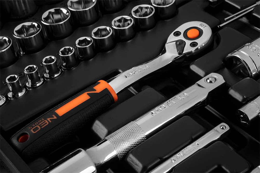 NEO TOOLS set nasadnih ključev 1/2" & 1/4", 73 kos 7