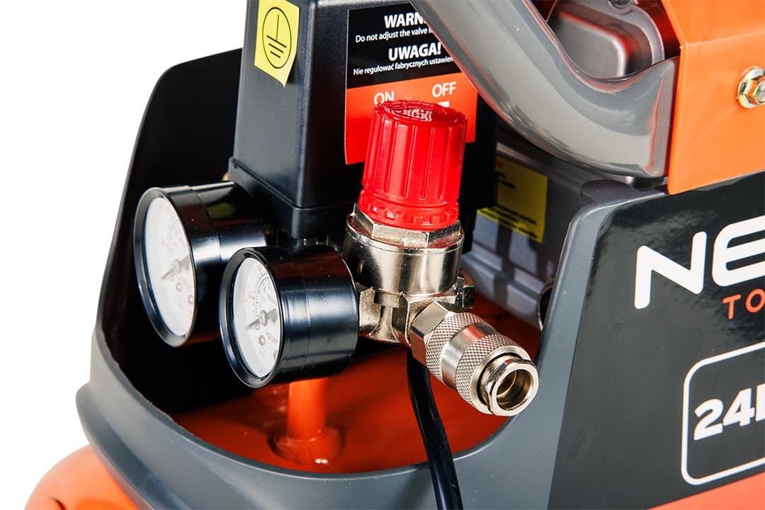 NEO TOOLS Oljni kompresor 24 l, 900W 8