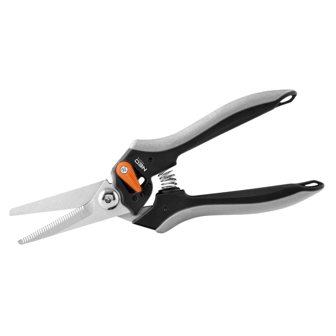 NEO TOOLS univerzalni vrtni sekator 210 mm, do 6 mm