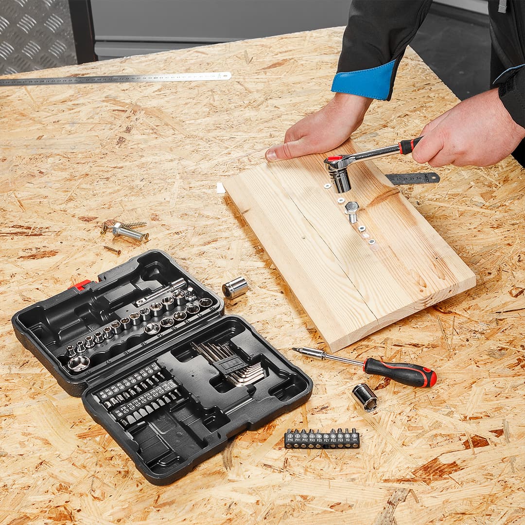 Komplet nasadnih ključev Top Tools 1/4", 3/8", 63 kosov 2