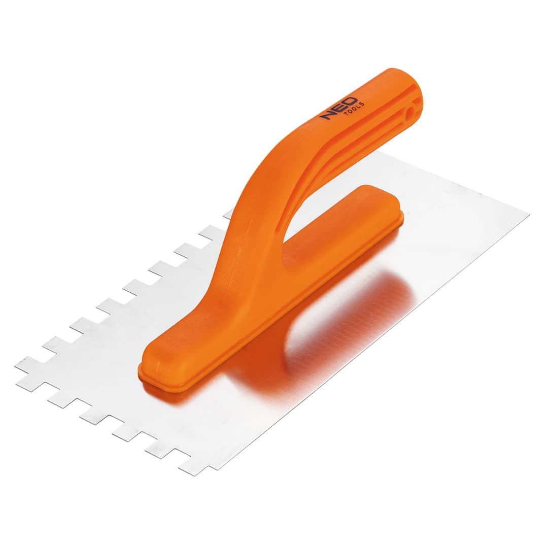 Gladilka NEO TOOLS z zobmi, 270 x 125 mm, zob 10x10x10 mm, plastični ročaj